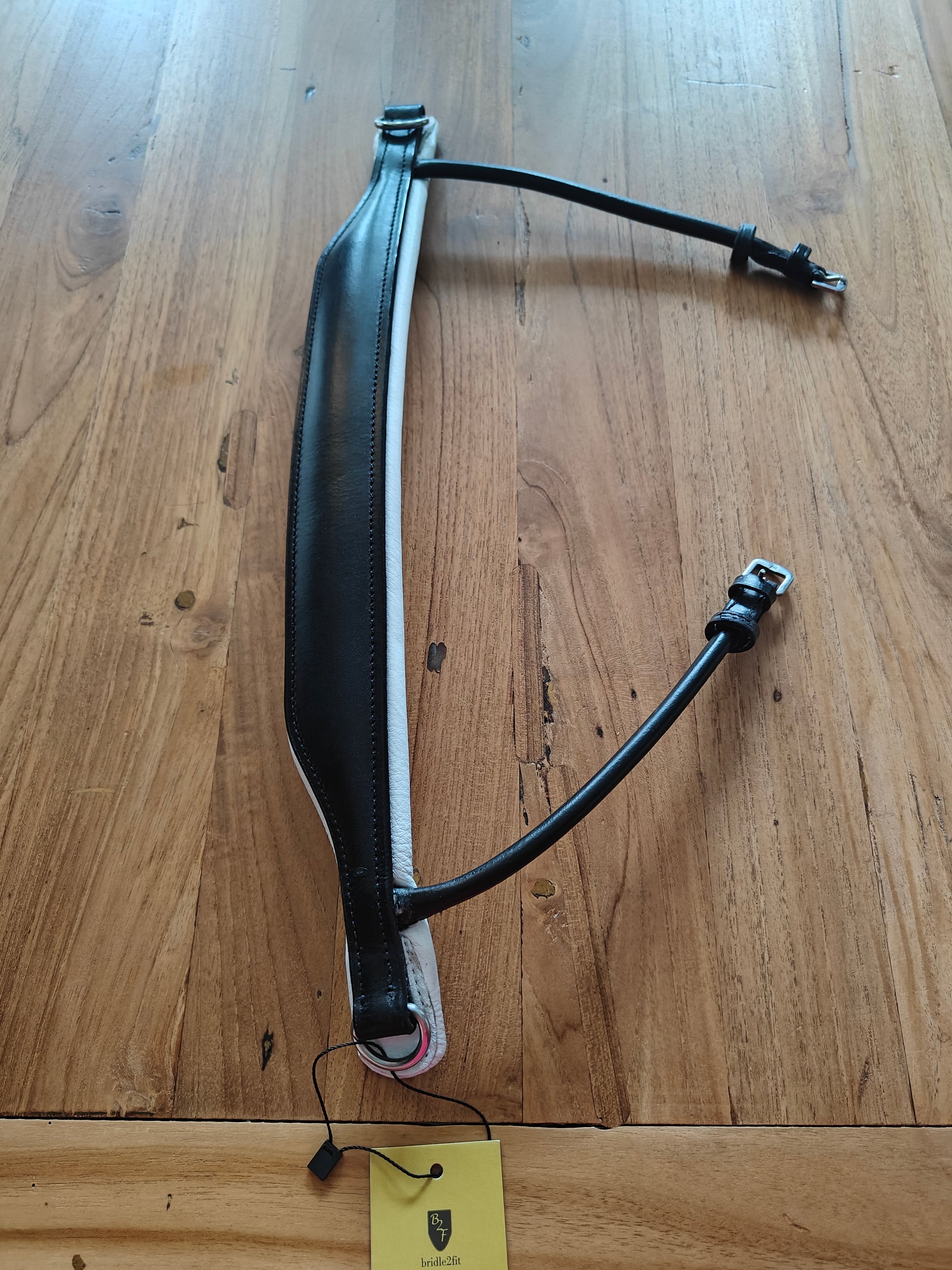 Bridle2fit Neusriem S1 stang en trens rond genaaid